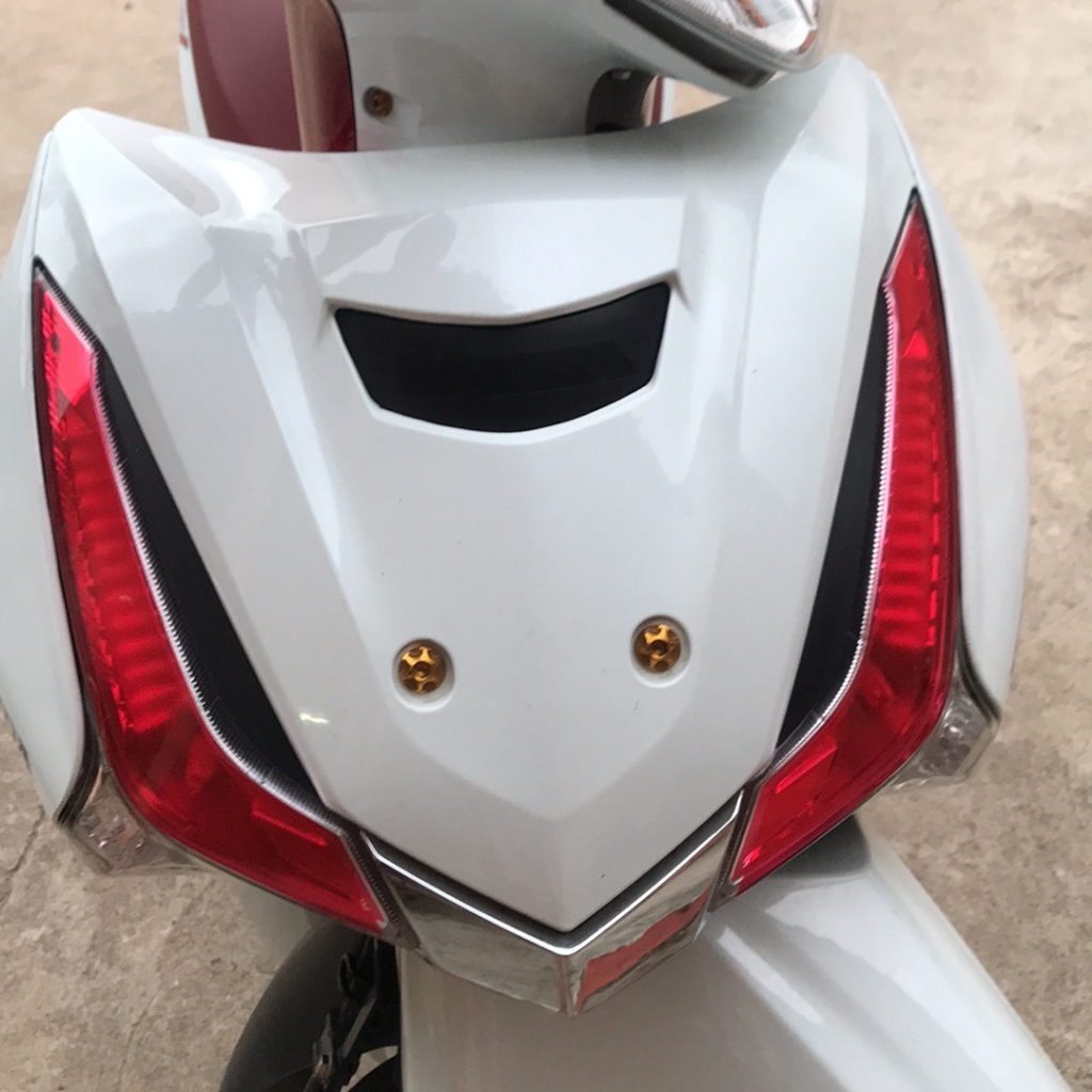 ฟิล์มแต่งไฟหรี่ WAVE 125i LED