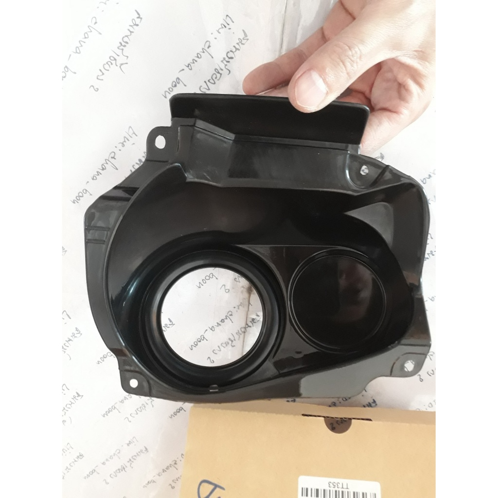 พลาสติก ครอบ คอถัง เบ้าคอ ที่เติมน้ำมัน รีโว้ Revo 2WD 2020-2023 (ตัวไม่ยกสูง ตัวเตี้ย) ฝาถัง ฝาถังน