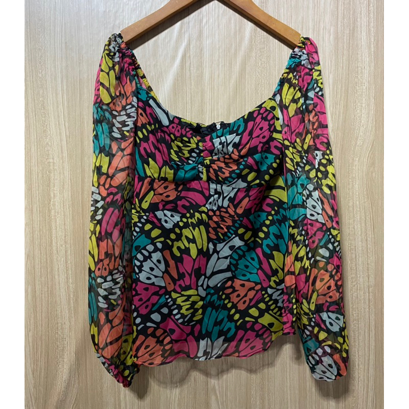 เสื้อJaspal แบรนด์แท้จาก Shop100% ป้าย 1,990 ไซด์ Xsอก32