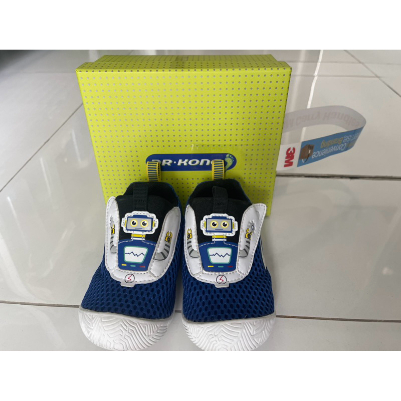 รองเท้าเด็ก Dr.Kong แท้