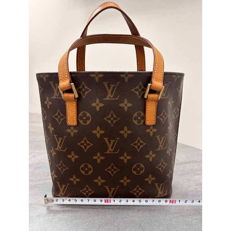 Lv vavin pm vintage Dc.02 hรุ่นแม่ชมพู่hถือจ้า ใบนี้ หูจับไม่คล้ำ canvasชัด ภายในสะอาด น้องสวยเดิม