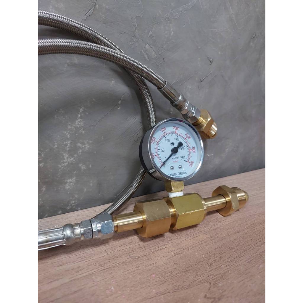 สายถ่ายก๊าซอาร์กอน ไนโตรเจน สายแสตนเลส ข้อต่อ 580 - 580 มีเกจ์วัดแรงดัน ยาว 1 เมตร - รูปที่ 2