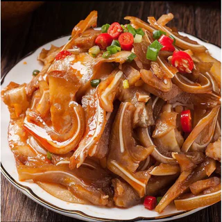 หูหมูปรุงรสด้วยซอสหมาล่า กรอบกรุบ ทุกคำ ขนมทานเล่น อร่อย ขนาด20กรัม