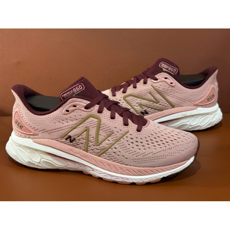 New Balance 860 v13 [37.5/24] มือสอง ของแท้