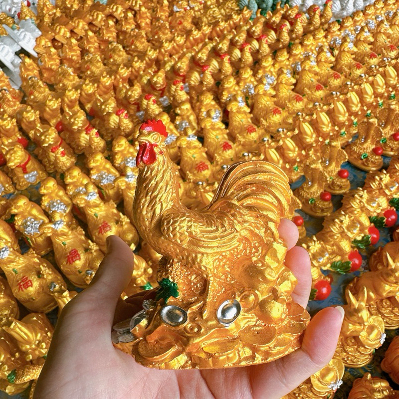 รูปปั้น ปูนปั้น ปีระกา ปีไก่ ไก่อยู่บนกองเงินกองทอง 12นักษัตร เสริมดวง แก้ชง แก้ฮวงจุ้ย ปูนปั้นสีทอง - รูปที่ 3