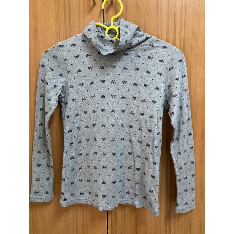 เสื่อคอเต่า Uniqlo พร้อมส่ง