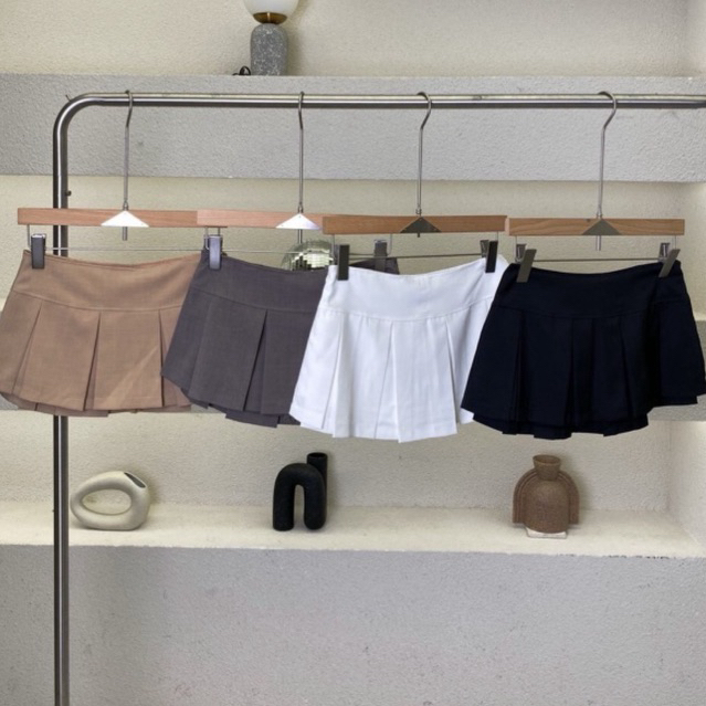 HH678 Basic Tennis Mini Skirt (490.-)