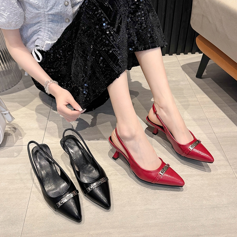 สินค้าในไทย รองเท้าส้นสูง รัดข้อเท้า สูง2-3นิ้วหัวแหลม สินค้าพร้อมส่ง ทรงสวยใส่ทำงาน ใส่เที่ยวเเดง/ดำ