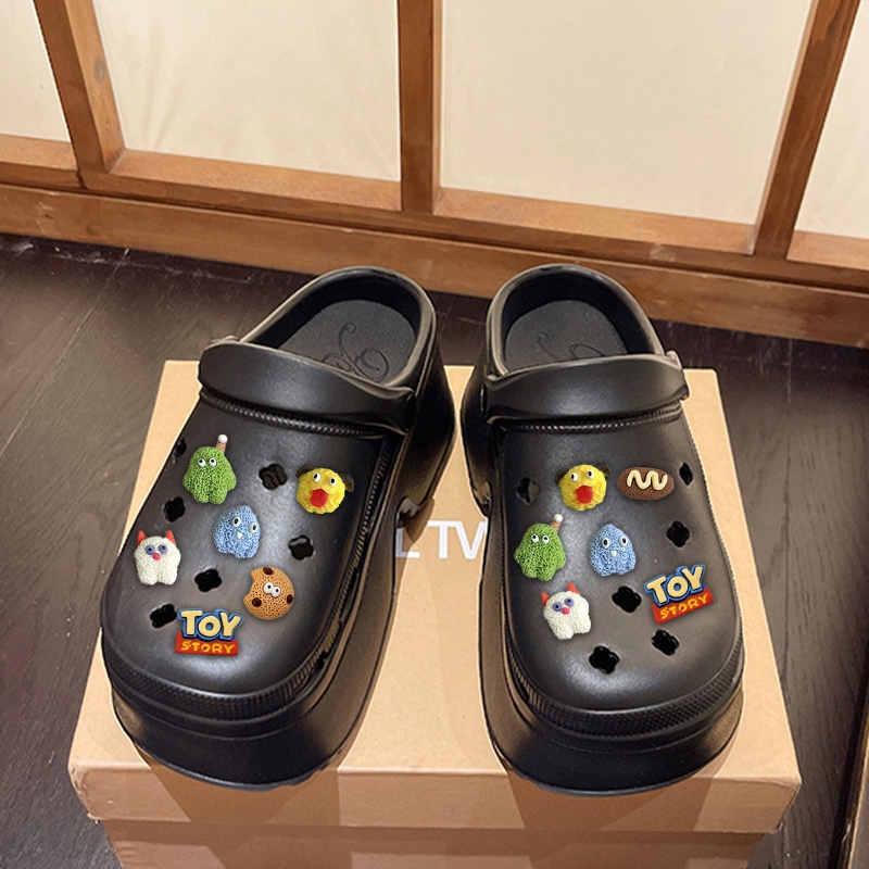 Walkon แนะนำ รองเท้าหัวโตแฟชั่น ส้นหนาพื้นนิ่มน้ำหนักเบาสวมใส่ใช้งานได้หลายโอกาสมีสีให้เลือกแมทช์เยอะมากนาทีนี้ไม่มีคือพ