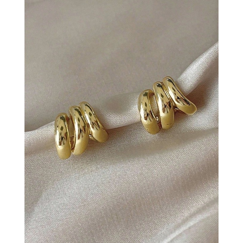 KYM.vibes - mini sprinkle earrings