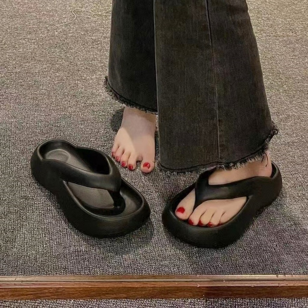 ꕥCatalog shoesꕥ รองเท้าแตะหูหนีบ หนานุ่ม มีส้น 3 cm. ใส่สบายเท้า 4 สี (25)