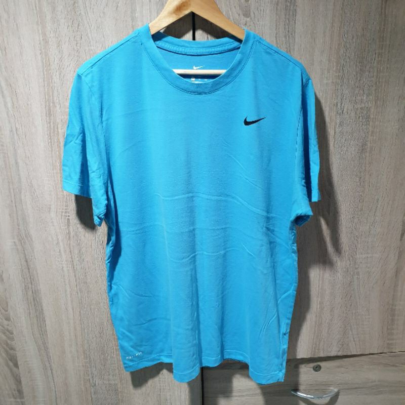 เสื้อยืด THE NIKE TEE  รุ่น Dri-Fit สีฟ้า ของแท้มือสอง