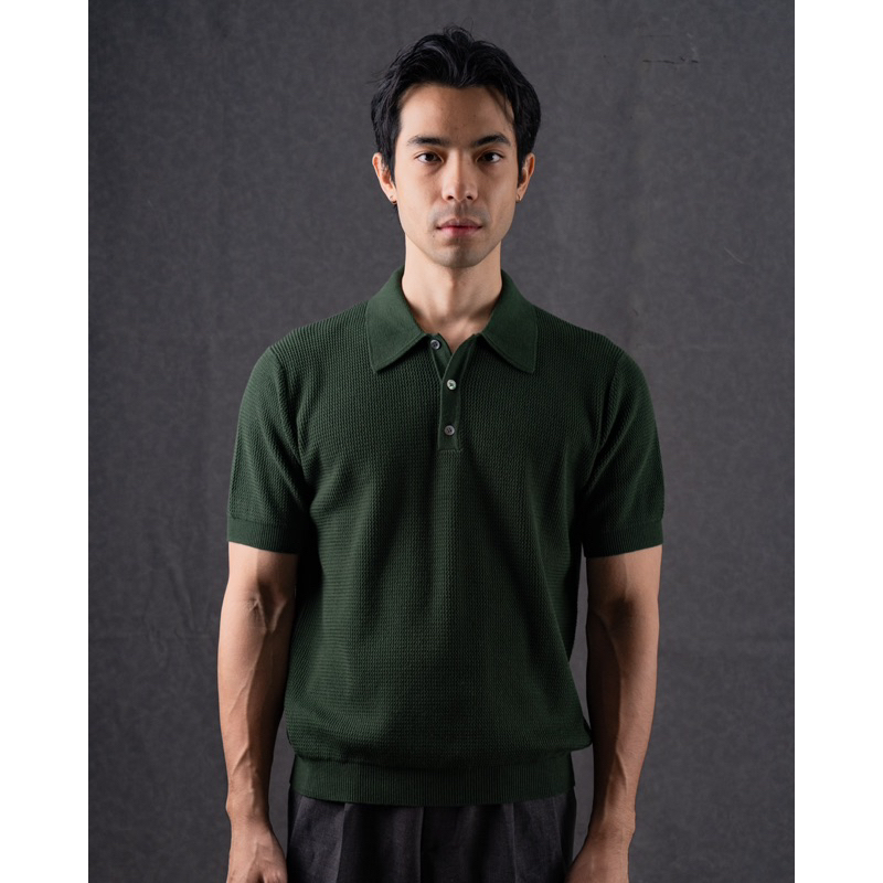 MadetoMature Wave Textured Knitted Polo - Green เสื้อโปโลผ้าถักลายคลื่น