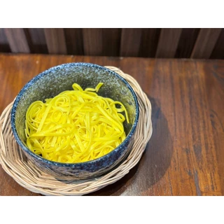 [โค้ดลดเพิ่ม 30%] เส้นข้าวซอย (ขนาด 200 G) - สูตรดั้งเดิมแท้ 100%