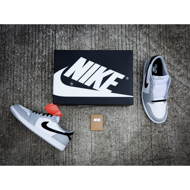 🔥เหลือ 3,999- ทักแชทรับโค้ด30%🔥 Jordan 1 LOW OG "BARONS"  CZ0790-110 ของแท้ ป้ายไทย