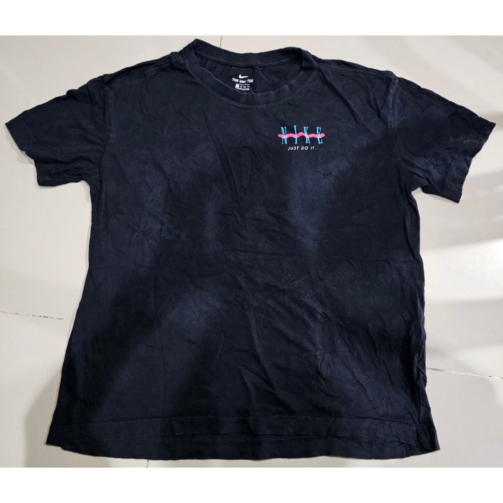เสื้อยืดวินเทจ Nike(ไนกี้) Black Sportsweaสีดำ