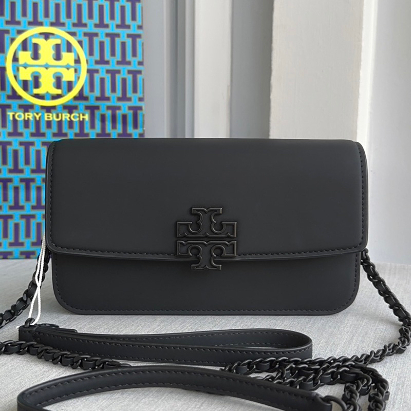 มีสายยาว 1 เส้น/คล้องมือ 1 Tory burch Britten Chain wallet 149654