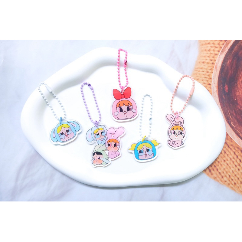 พวงกุญแจ crybaby (คราย) พวงกุญแจอะคริลิค ไซส์M (สินค้าพร้อมส่ง)