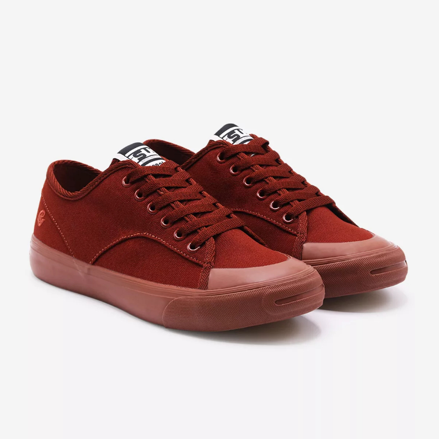 Breaker ~ ISUS Brown รองเท้านักเรียน รองเท้าผ้าใบ สีน้ำตาล เบอร์ 37-45 ~ KGN ~