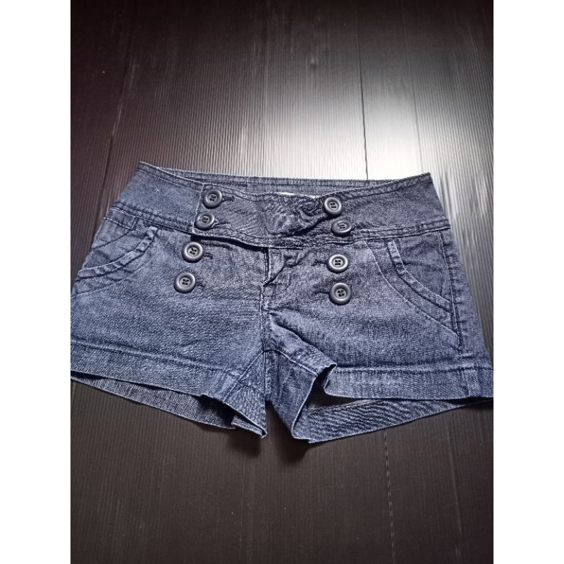 ff874 zanadi ยีนส์ขาสั้นเอวต่ำยืดนิดหน่อยมือสอง เอว 28