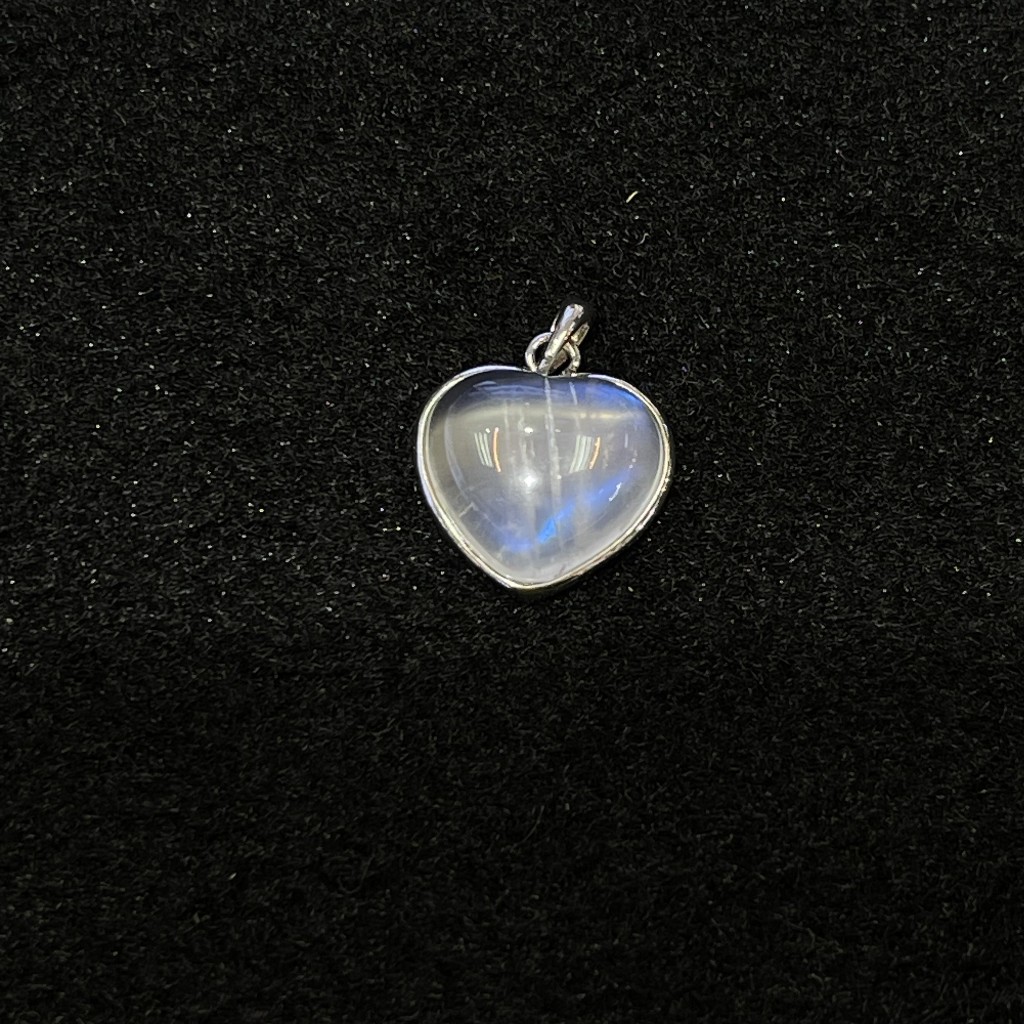 Natural  Moonstone Pendant 925 Silver