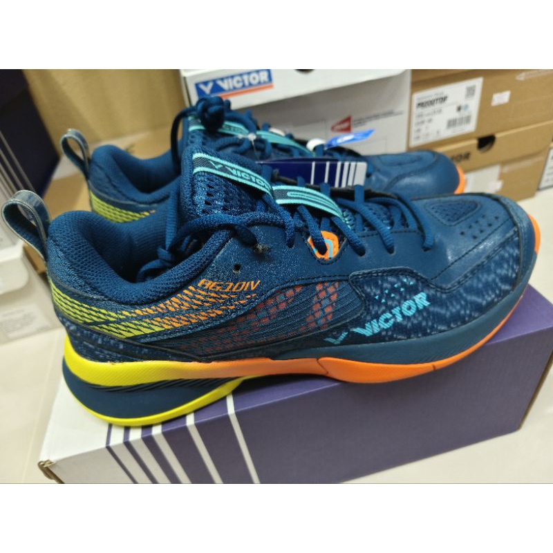 รองเท้า Victor A610v