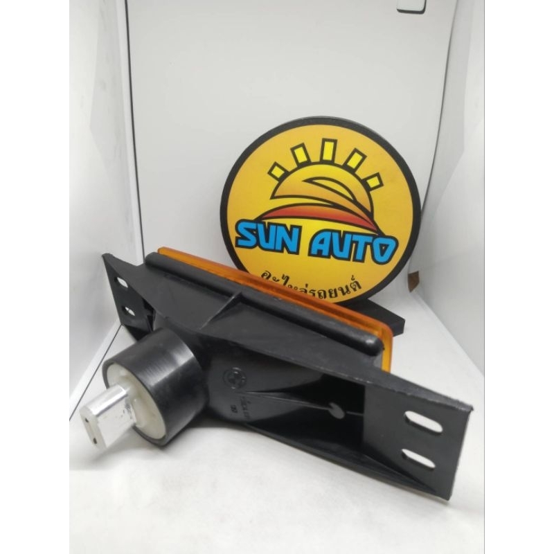 ไฟหรี่กันชน ไฟหรี่หน้า ไฟกันชน  บีเอ็มดับเบิลยู ซีรีส์3E30 BMW 316 E30 M10  ปี1982-1987 1ดวง ราคา  4