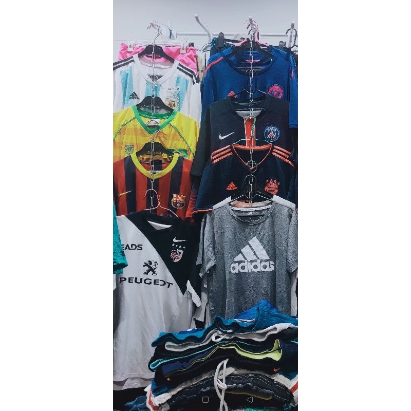 ไลฟ์ขาย เสื้อกีฬามือสอง