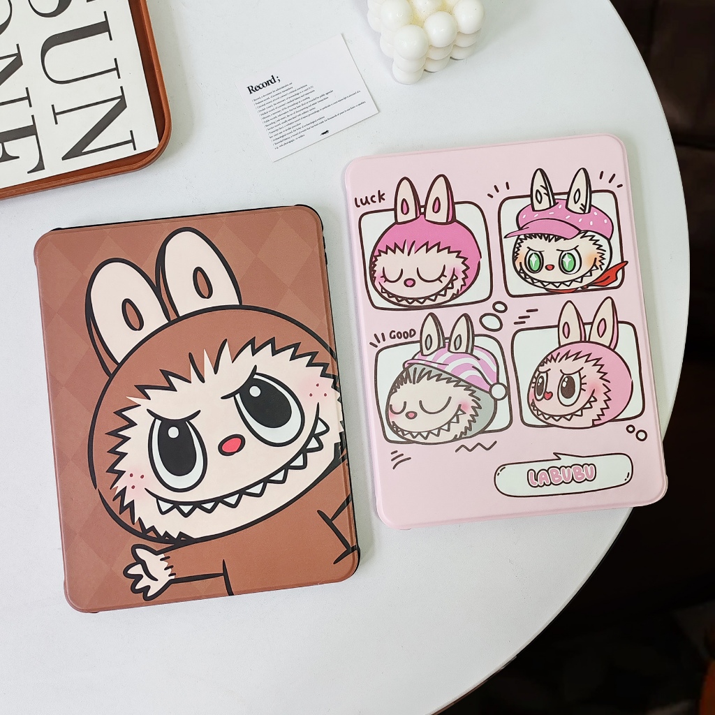 360 เคสซิลิโคนสำหรับไอเเพด Labubu แบบใส่ปากกาได้ไอแพด10.9 234 Air2 Pro9.7 gen7 gen8 gen9 10.2 Air3 10.5 Air4 Air5 10.9