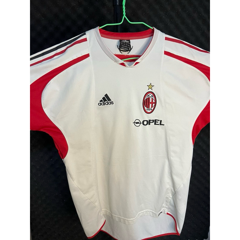 เสื้อ AC Milan แท้💯 ไซส์ M สีขาว