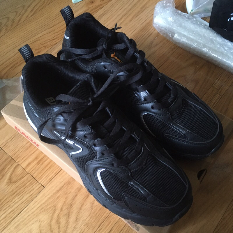 รองเท้า Baoji รองเท้าวิ่ง รองเท้าผ้าใบ