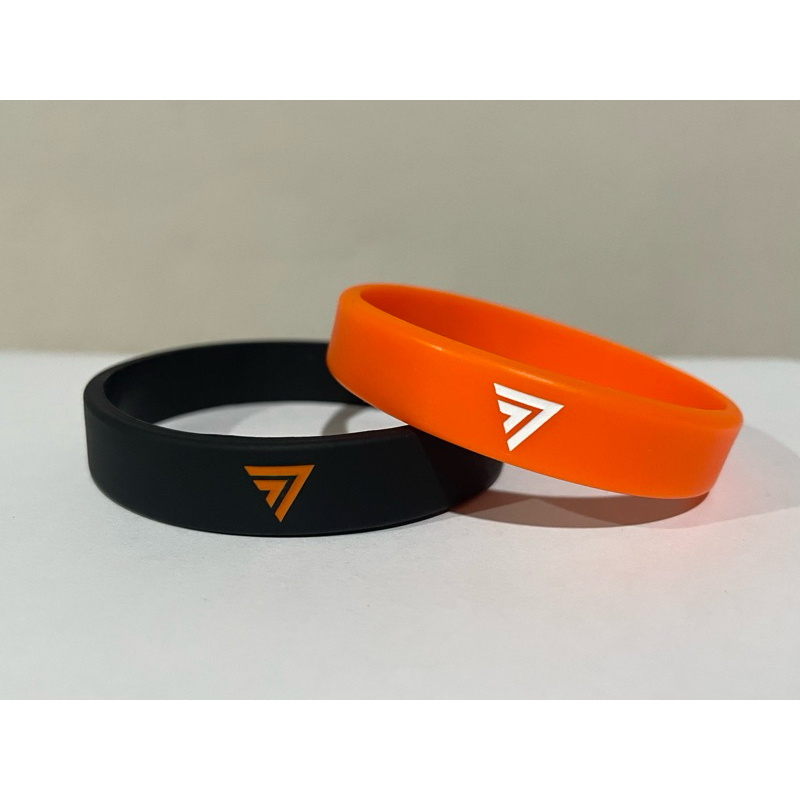 ริสแบนด์(wristband) สายรัดข้อมือ ก้าวไกล พรรคส้ม