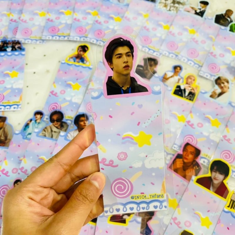 รับทำที่คั่นหนังสือแบบโฟโต้เคลือบ ส่งรูปสั่งทำ รูปที่ 3
