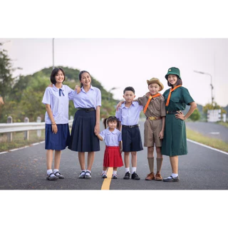กระโปรงทรงแคบ (สีกรมเข้ม) กระโปรงนักเรียน ผ้ามันดีวาย กระโปรงทรงแคบ ยี่ห้อ ชัยพฤกษ์ KGM UNIFORM
