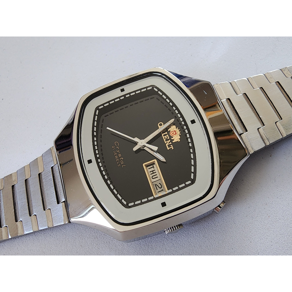 นาฬิกา Vintage Orient TV Dial จอทีวี Automatic Gents มือ 2 สภาพสวย.(สายไม่แท้)