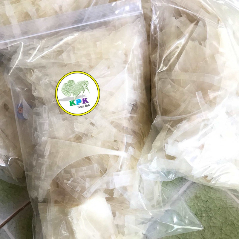KPK แผ่นยอ เศษยอ อาหารสำหรับเลี้ยงไส้เดือนน้ำ (500กรัม)