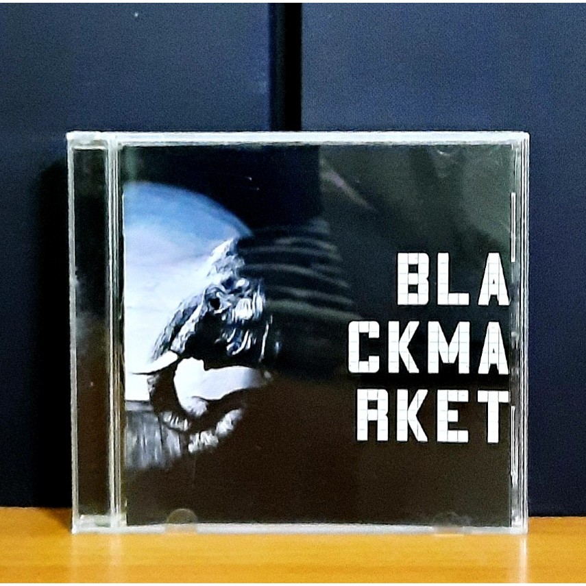 CD ซีดีเพลงสากล / Blackmarket / The Elephant in the room                              -a24