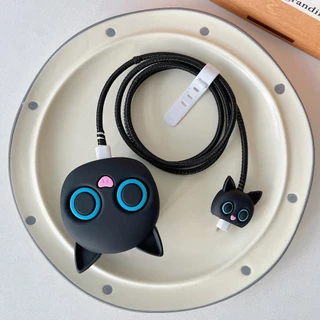 1ชุด 4ชิ้น เคส 3Pin สำหรับ ไอโฟน Apple Power Adapter 18W/20W สายชาร์จ ลายการ์ตูนน่ารัก Cable Bite