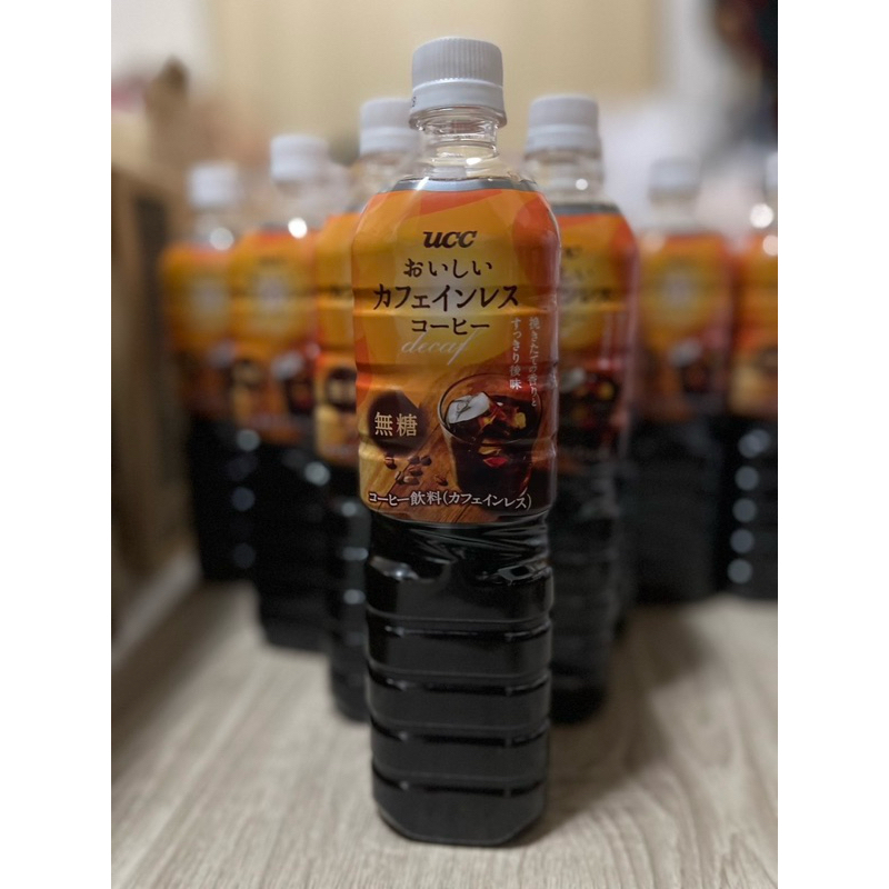 กาแฟพร้อมดื่ม ยูซีซี ตั้งแต่ปี 1933 (ดื่มได้ทุกช่วงเวลา) กาแฟไม่มีคาเฟอีน สูตรไม่หวาน 900มล