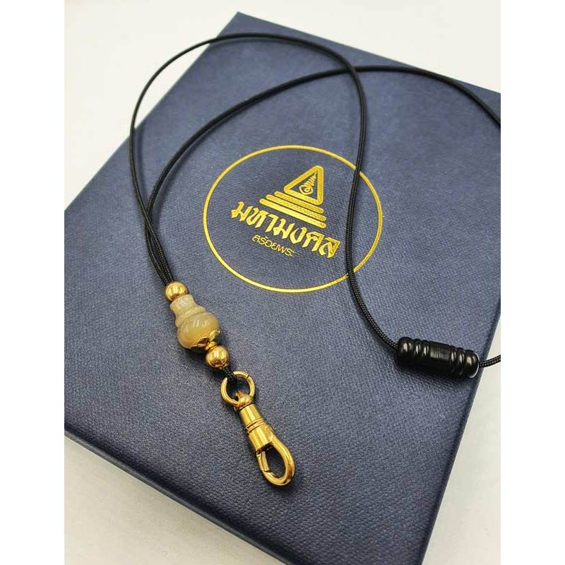 SC115 สร้อยเชือกร่ม 1.2 มิล แต่งด้วยน้ำเต้าเขาควายเผือก 1 องค์ พร้อมก้ามปู งานทองเลเซอร์ สร้อยพระ