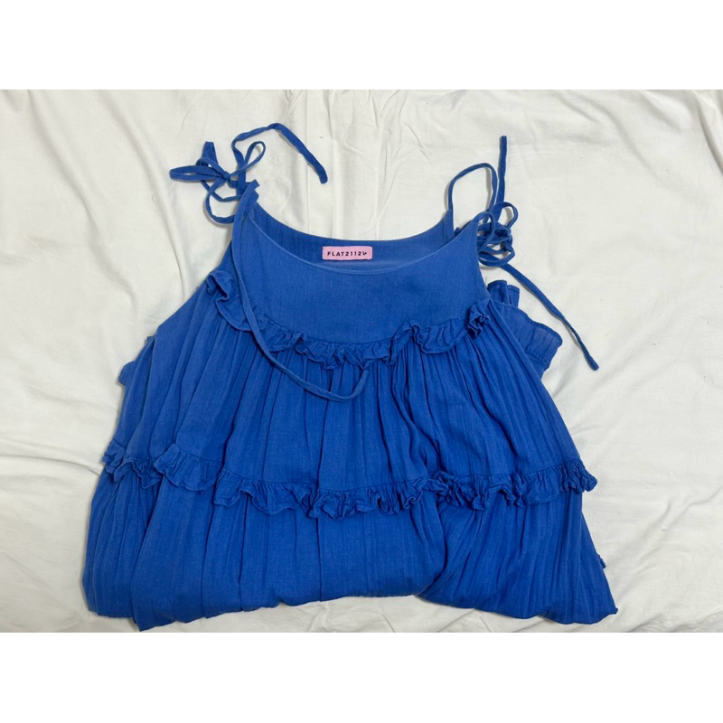 เดรสมือสอง เดรสสีน้ำเงิน ของFLAT2112