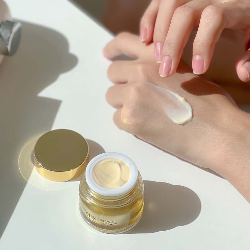 ครีม ATK ลดสิวหน้าใส