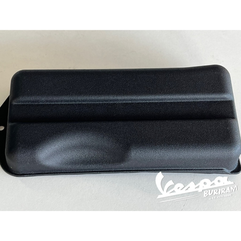 576017 ฝาครอบ แบตเตอรี่ VESPA รุ่น LX / LXV / LT / LX125 / S125 ของแท้ เบิกศูนย์ เวสป้า