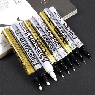 ปากกาเพ้นท์ Sakura Pen-touch / Paint ออกใบกำกับภาษีได้