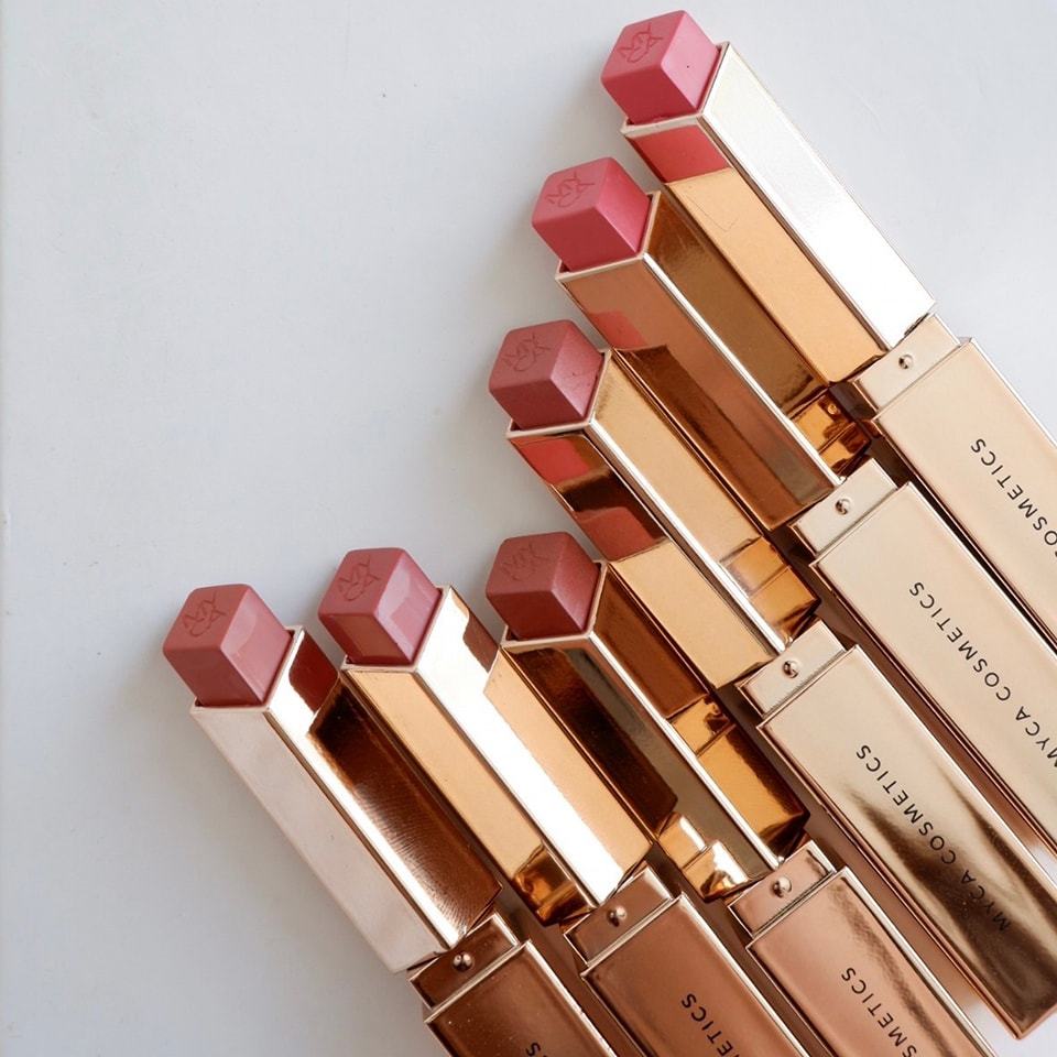 ลิปสติก MYCA LURE LUXE COLLECTION ไมก้า ลัวร์ ลักซ์ คอลเล็คชั่น ไมก้าแท่งทอง