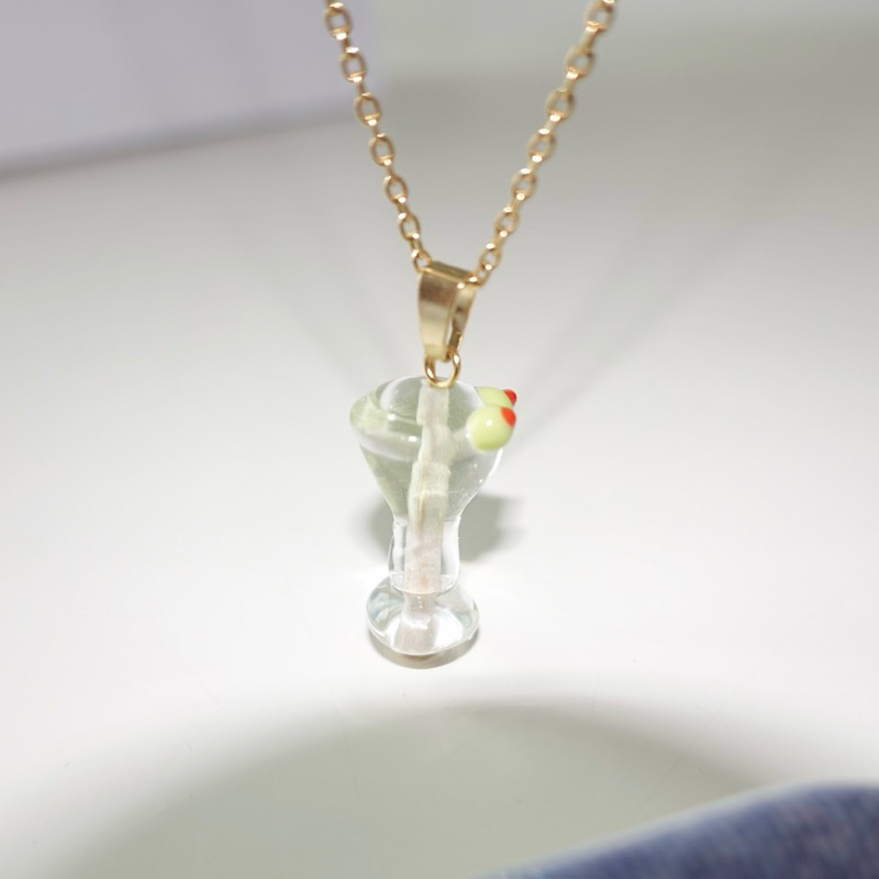 Morethanyoursee | Dirty Martini Pendant Necklace สร้อยคอสแตนเลสจี้ลูกปัดแก้วมูราโน่ค็อกเทลงานแฮนด์เมดทำมือ