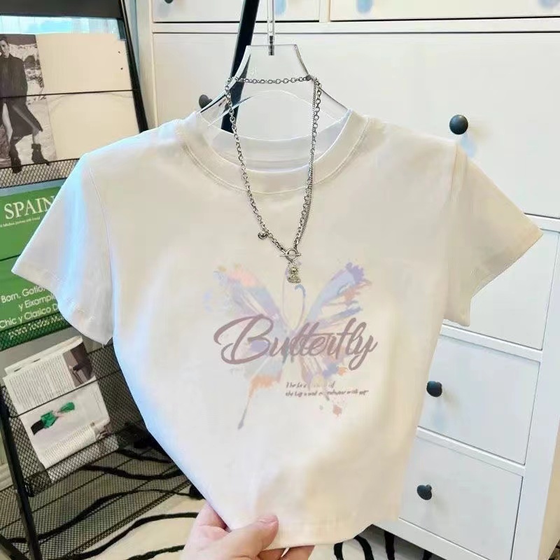 ใส่สบายพร้อมพลางหุ่นทำให้เพรียวบางเสื้อยืด พิมพ์ ตัวอักษร สไตล์ เทรนด์สตรีท ยุโรป และอเมริกา คอกลม แขนสั้น สำหรับผู้หญิง