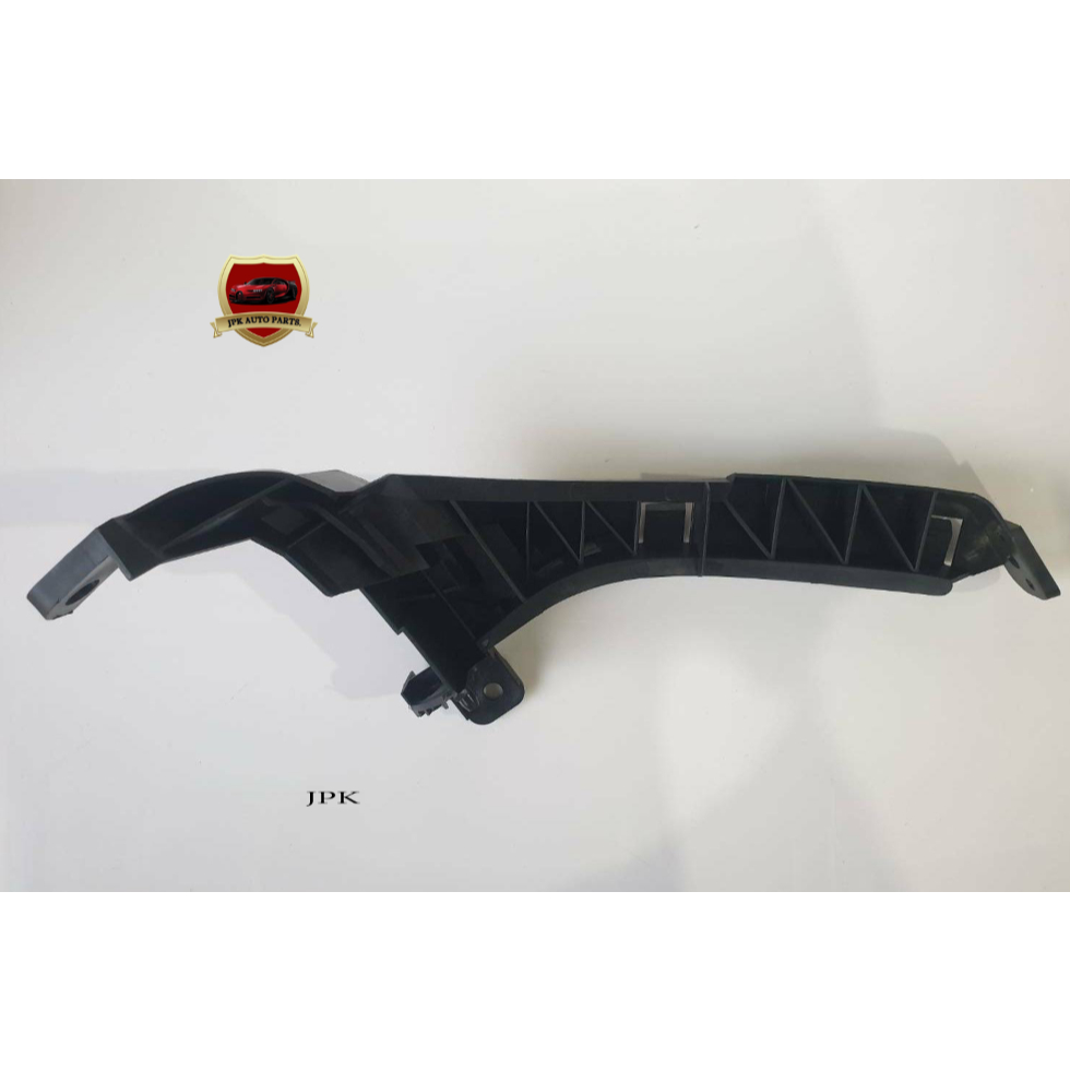 พลาสติกใต้ไฟหน้า HONDA  CRV ปี2007,G3  ข้างLH(ซ้าย) ไต้หวัน อันละ380-