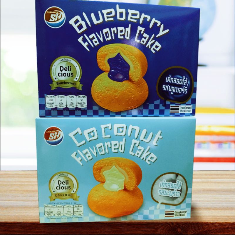 ใหม่เค้กโมจิสอดไส้รสบลูเบอร์รี่/รสมะพร้าว 1กล่องมี12ชิ้น