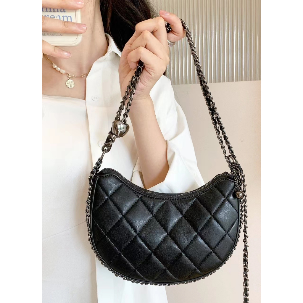 100% Genuine/Chanel 23P Hobo Bag One Shoulder Messenger Bag AS3917
